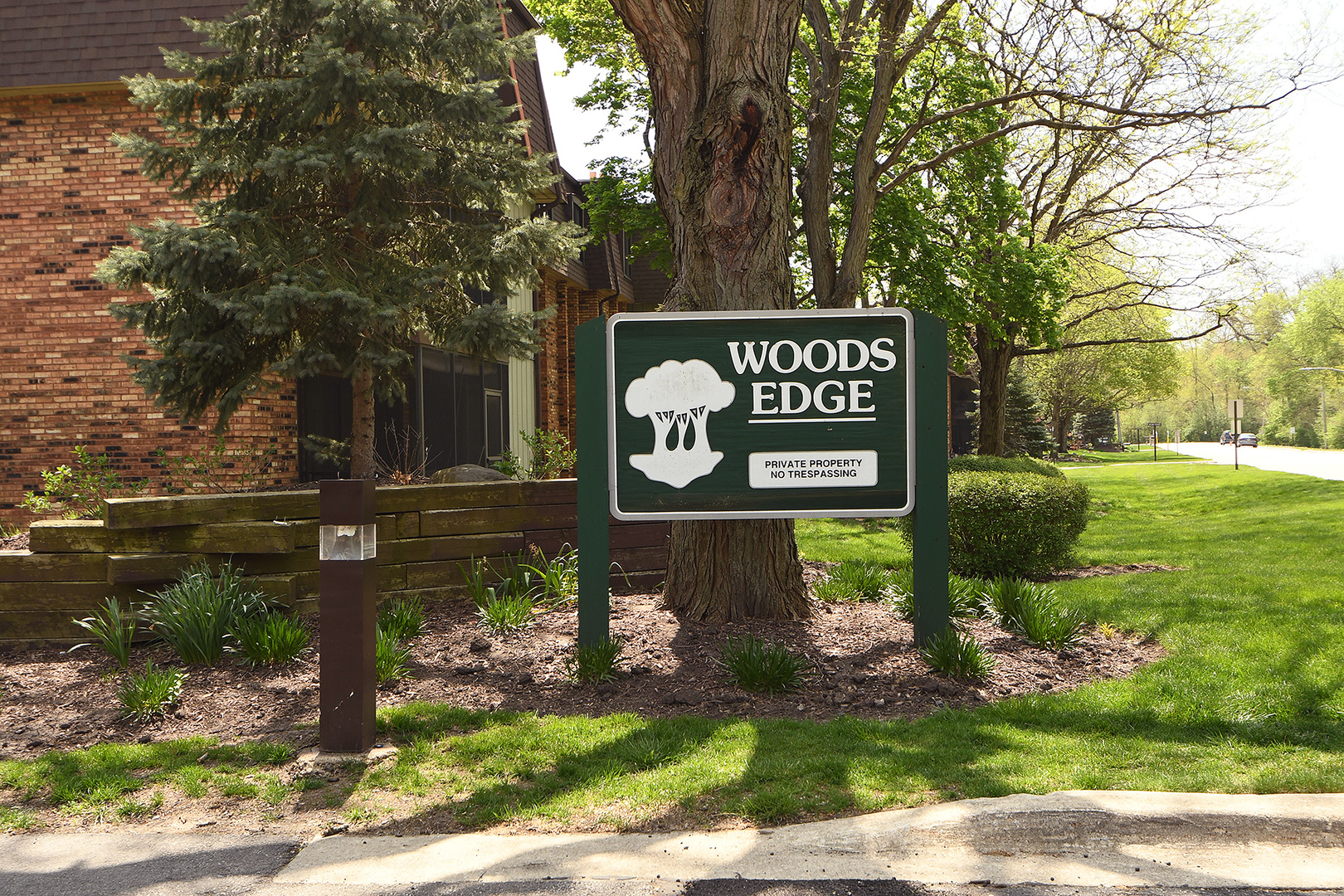 11137 E Road, Unit E Palos Hills, IL 60465 - Photo 25 of 34 a sign on the side of a road