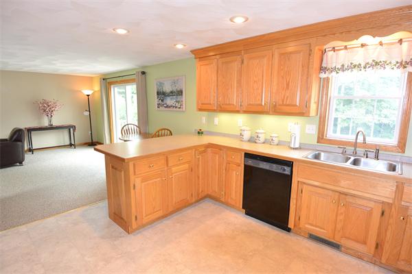 503 White Pond Road Lancaster, MA 01523 - Photo 8 of 22 Gallery Image 8