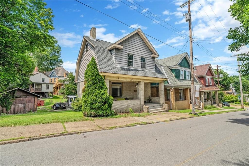 Front of Home, corner lot