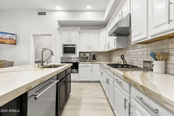 $5,500 | 15240 North Clubgate Drive, Unit 138, Scottsdale, AZ 85254