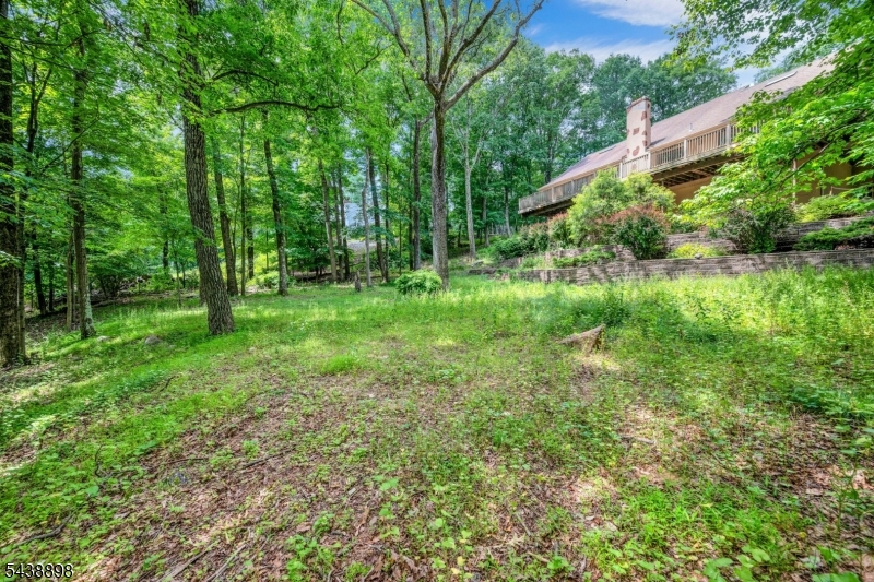 737 Ridge Road Butler, NJ 07405 - Photo 34 of 36 Gallery Image 34