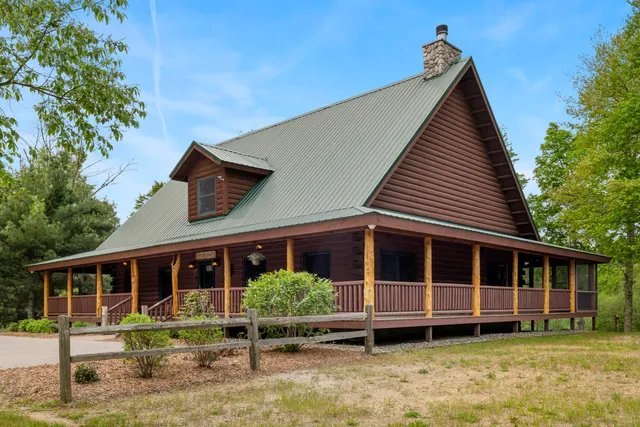 $995,000 | 18090 Read Road, Copemish, MI 49625