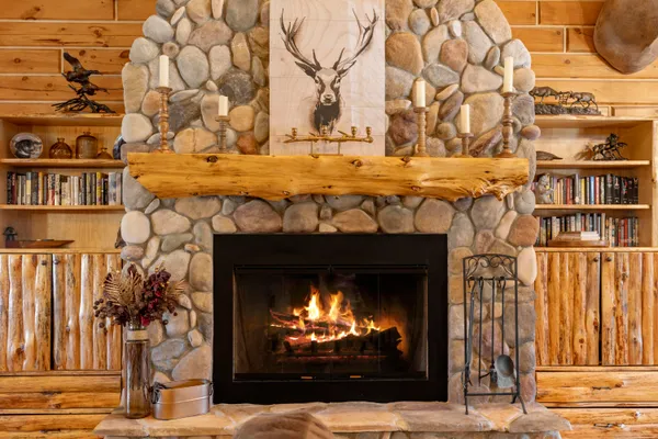$900,000 | 18090 Read Road, Copemish, MI 49625