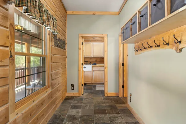 $900,000 | 18090 Read Road, Copemish, MI 49625