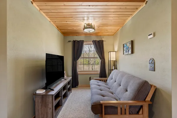 $900,000 | 18090 Read Road, Copemish, MI 49625