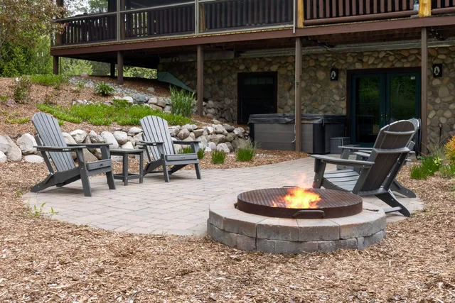 $995,000 | 18090 Read Road, Copemish, MI 49625