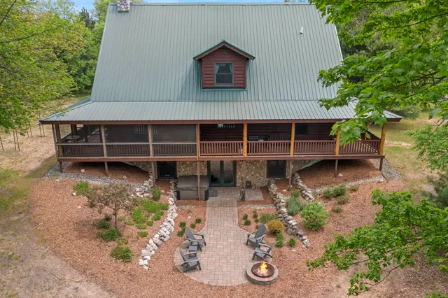 $995,000 | 18090 Read Road, Copemish, MI 49625