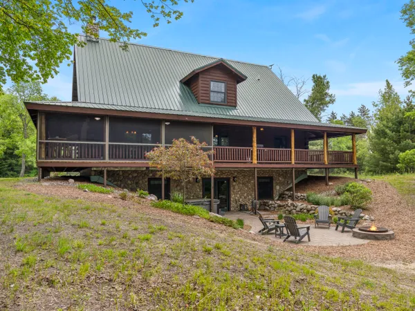 $900,000 | 18090 Read Road, Copemish, MI 49625