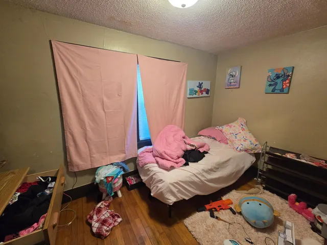 $200,000 | 1236 Reaney Avenue East, St. Paul, MN 55106