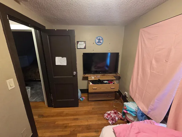 $200,000 | 1236 Reaney Avenue East, St. Paul, MN 55106