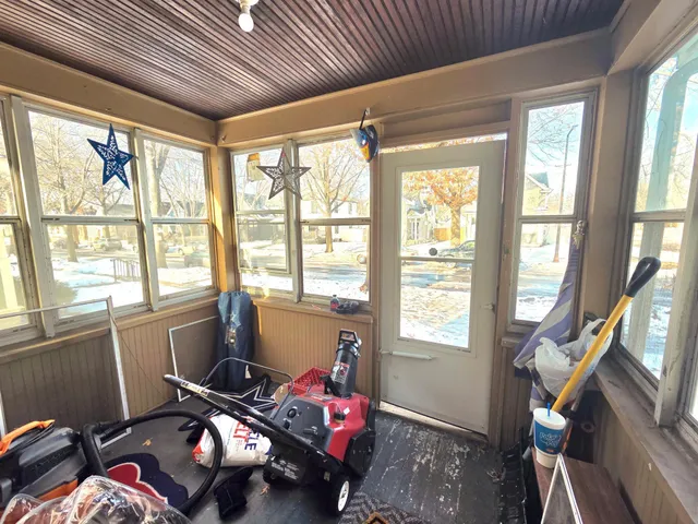 $200,000 | 1236 Reaney Avenue East, St. Paul, MN 55106