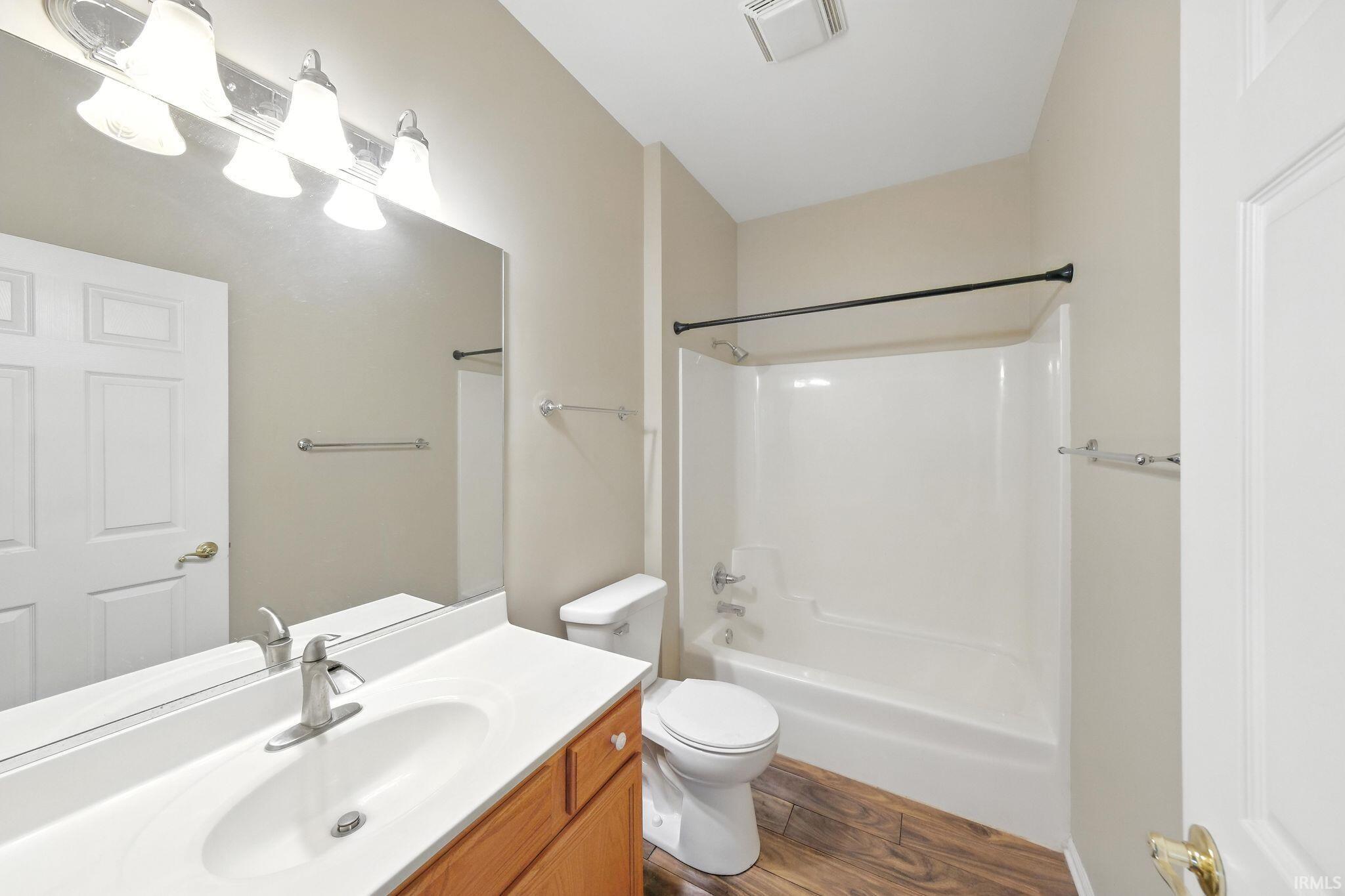 12190 80th Place Dyer, IN 46311 - Photo 7 of 35