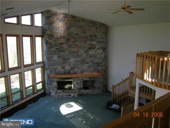 116 Springdell Road Coatesville, PA 19320 - Photo 3 of 8 Great Room