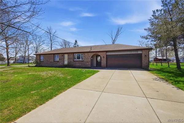 $849,900 | 53 Fay Street, Orchard Park, NY 14127