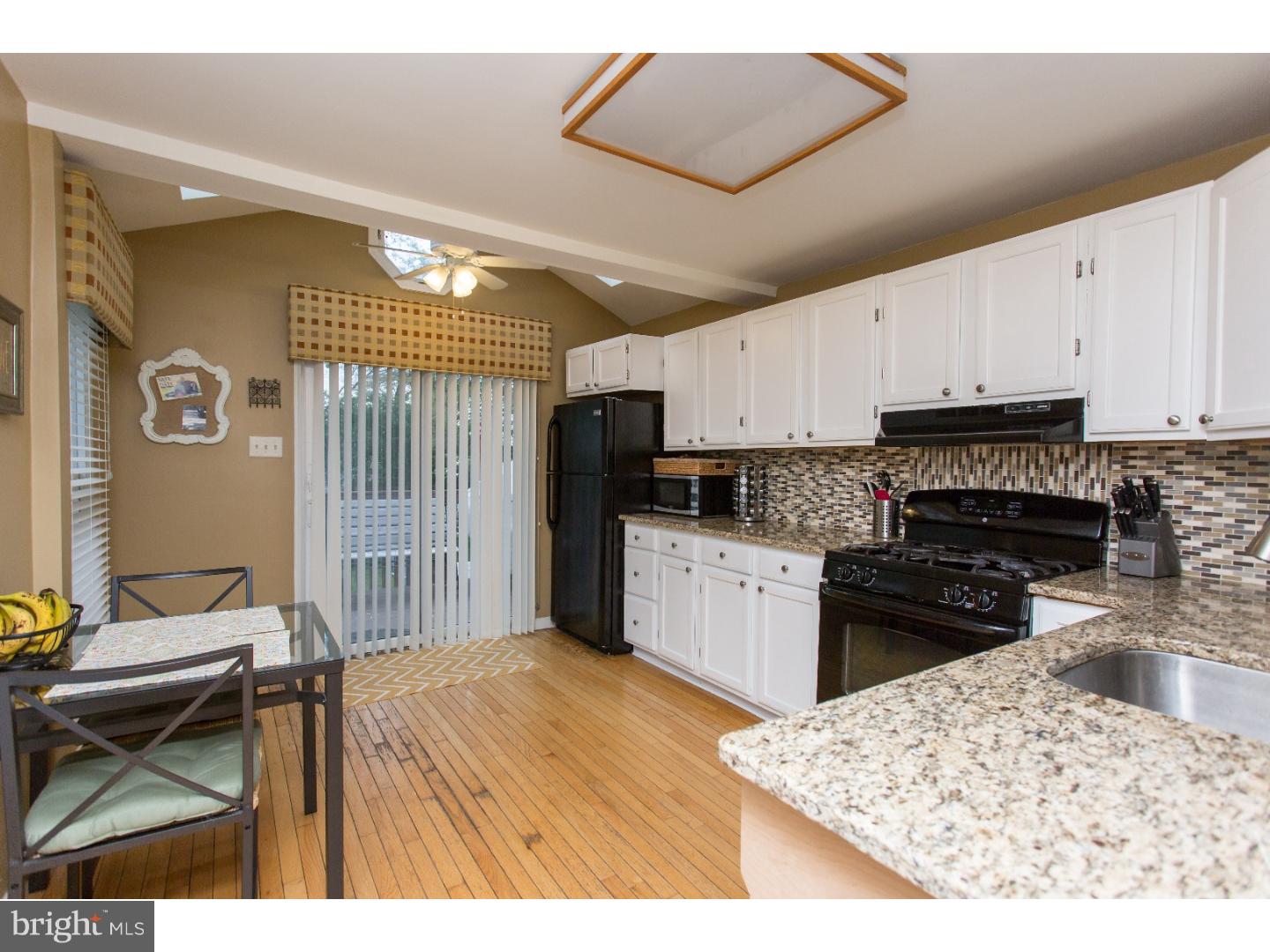 1192 Steel Road Havertown, PA 19083 - Photo 4 of 22 Kitchen