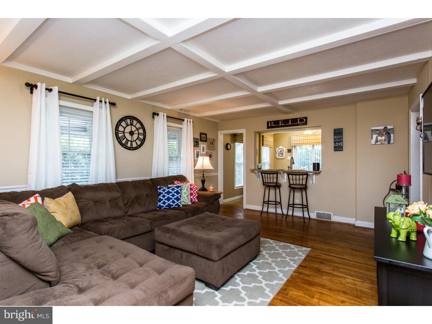 1192 Steel Road Havertown, PA 19083 - Photo 7 of 22 Living Room