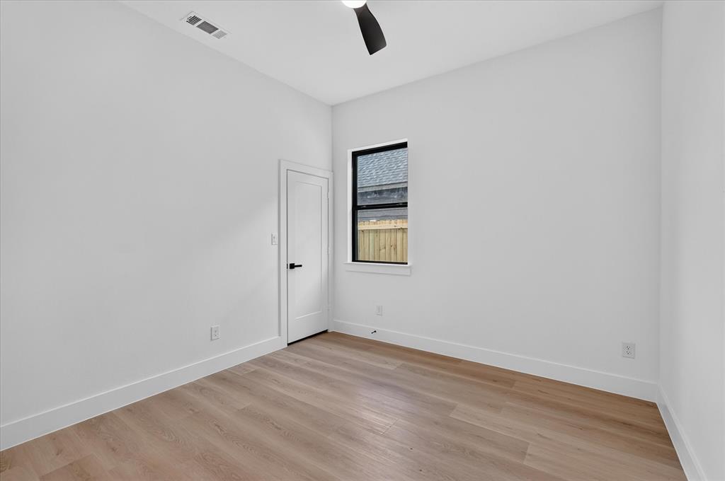 1644 West Wintergreen Road Lancaster, TX 75134 - Photo 23 of 34 Gallery Image 23