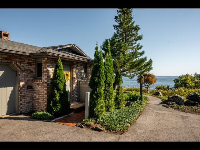 20 Aldis Lane York, ME 03909 - Photo 3 of 38