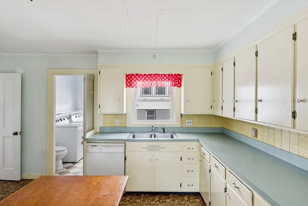 $298,000 | 201 Main Street, Norway, ME 04268