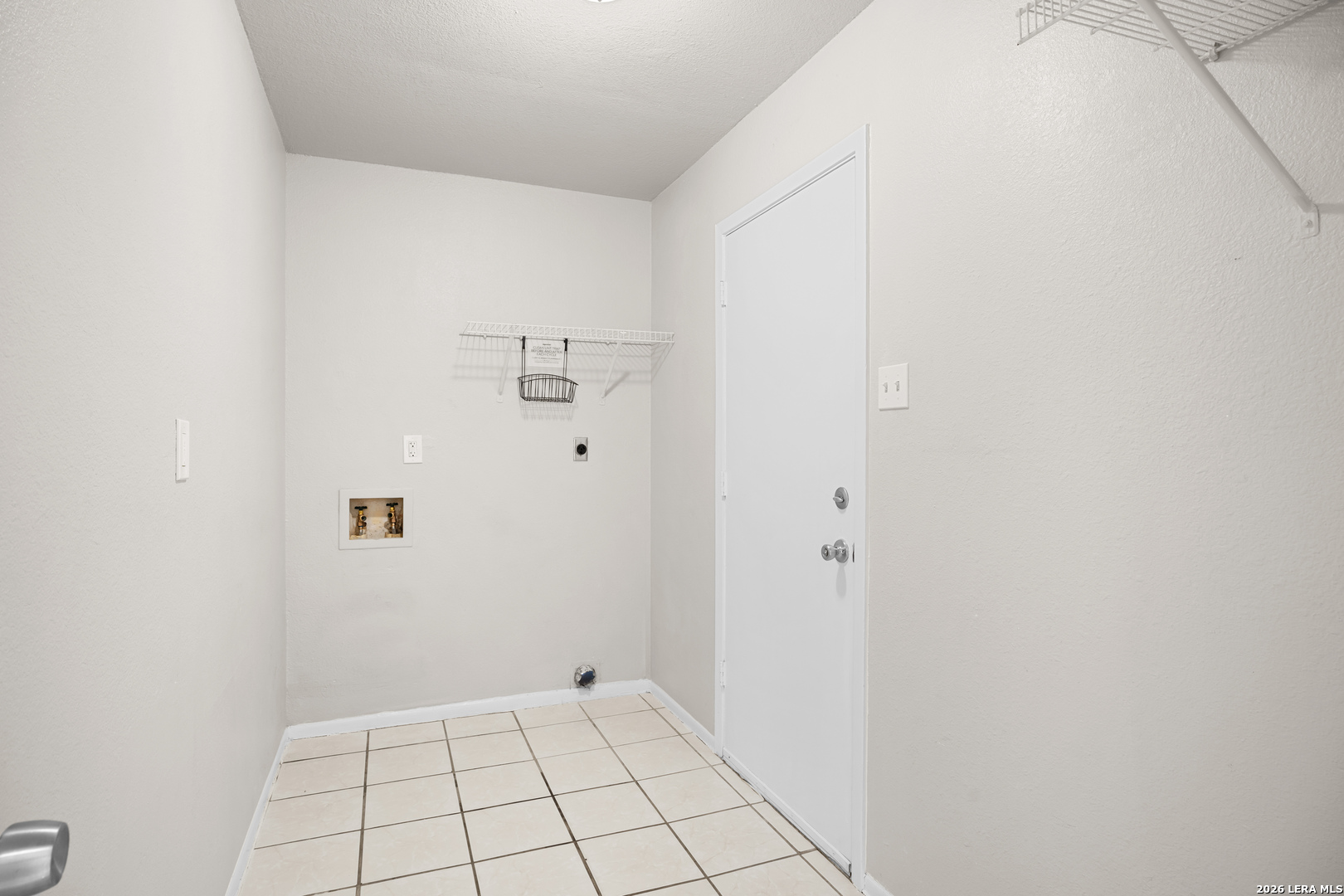 6138 Valley Tree San Antonio, TX 78250 - Photo 17 of 27