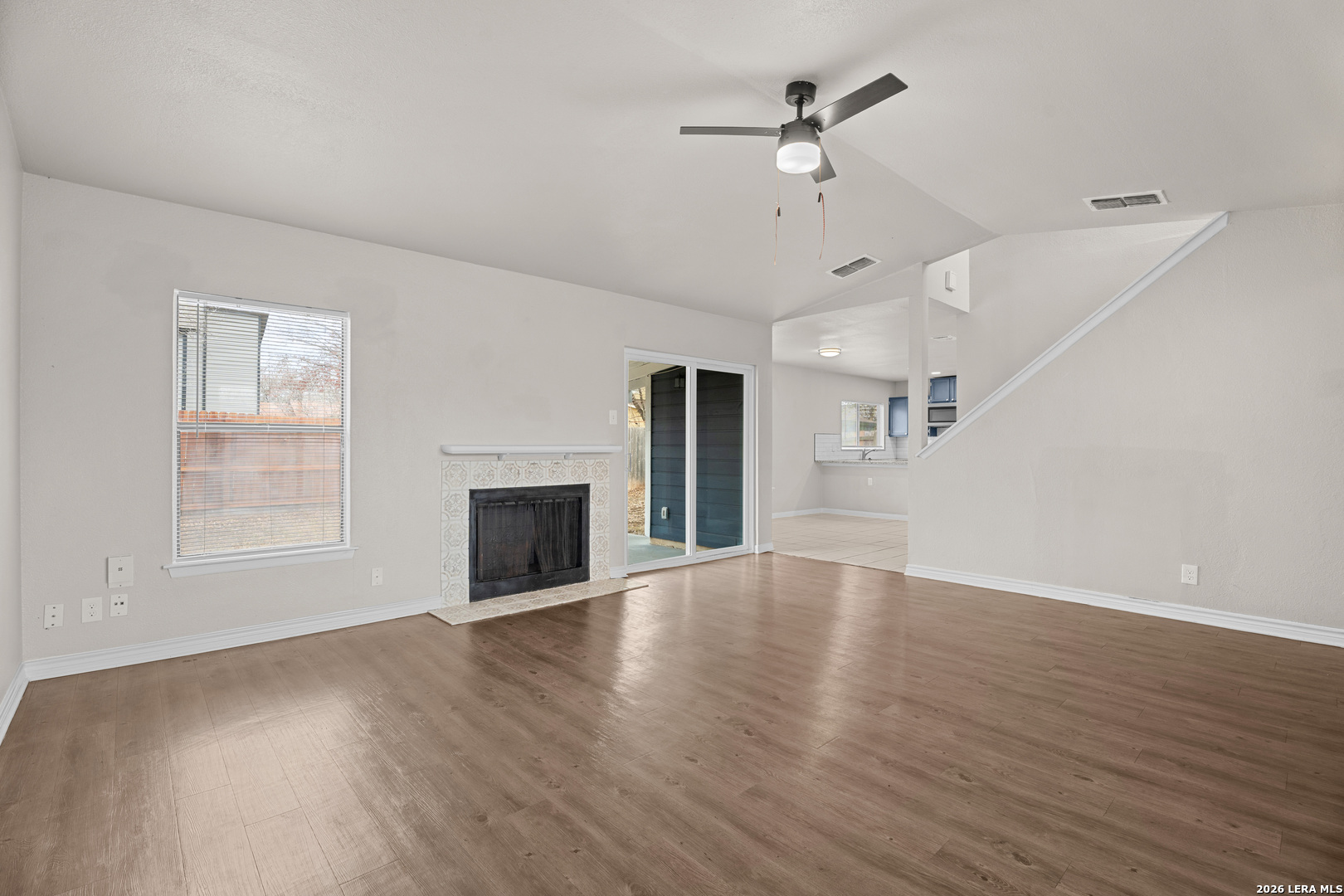 6138 Valley Tree San Antonio, TX 78250 - Photo 8 of 27