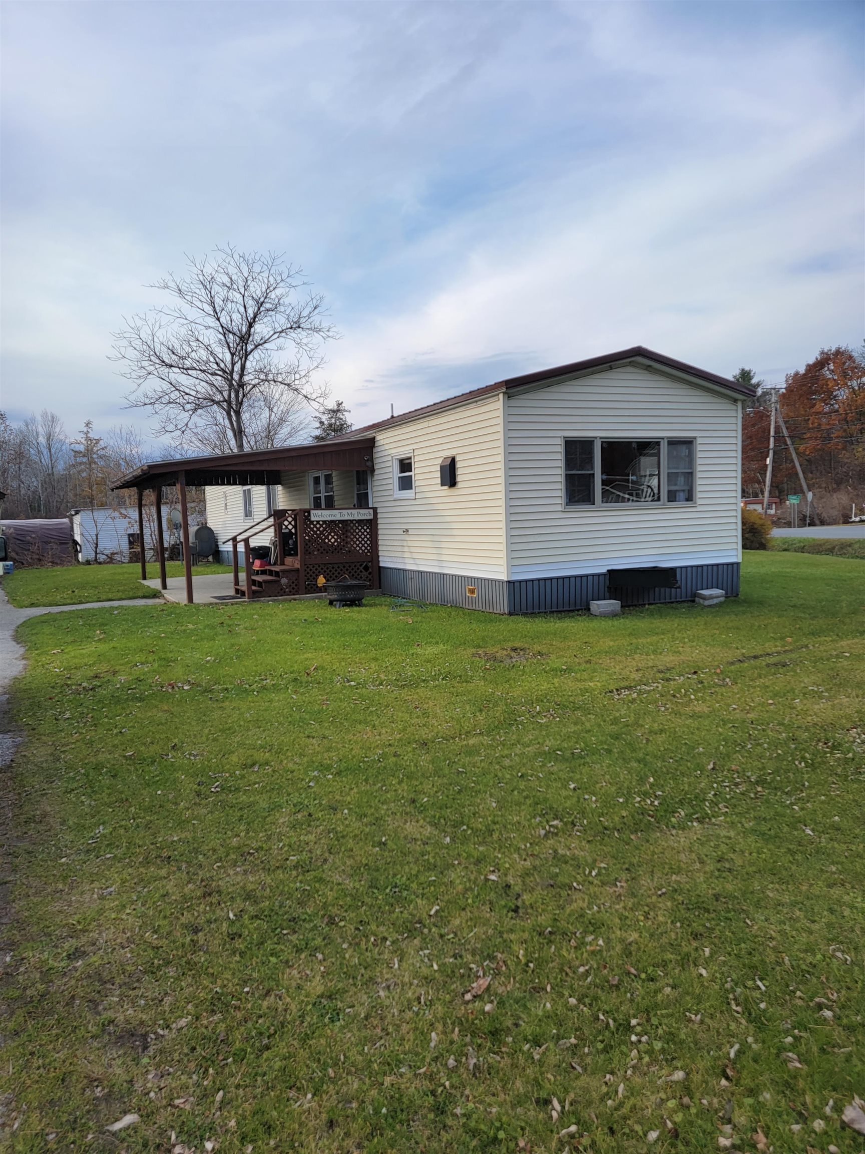 9 Mountain View Road Bennington, VT 05201 - Photo 2 of 23