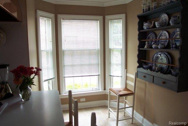 535 Pemberton Road Grosse Pointe, MI 48230 - Photo 6 of 15 Breakfast Bay