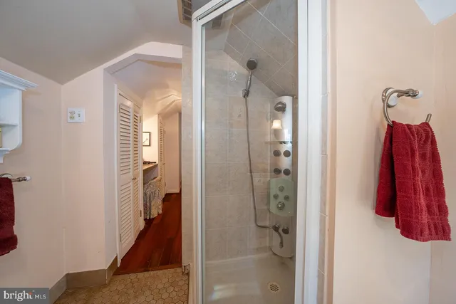 $499,000 | 29 Roselawn Avenue, Lansdowne, PA 19050