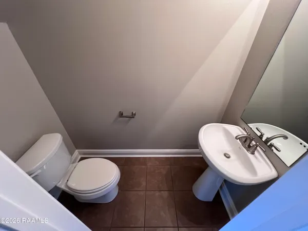 $2,450 | 100 Cautillion Drive, Youngsville, LA 70592