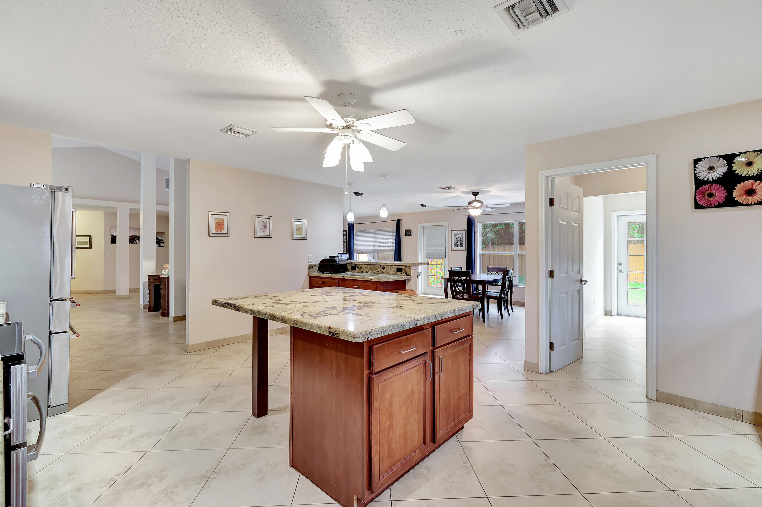714 Southwest Aster Road Port St. Lucie, FL 34953 - Photo 32 of 59 32_632a6117