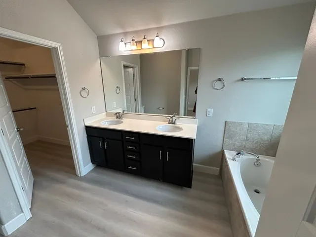 $1,995 | 197 Limerick Road, Buda, TX 78610