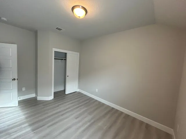 $1,995 | 197 Limerick Road, Buda, TX 78610