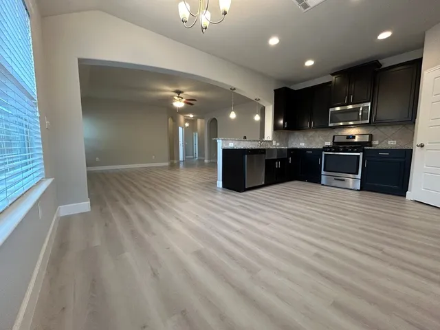 $1,995 | 197 Limerick Road, Buda, TX 78610