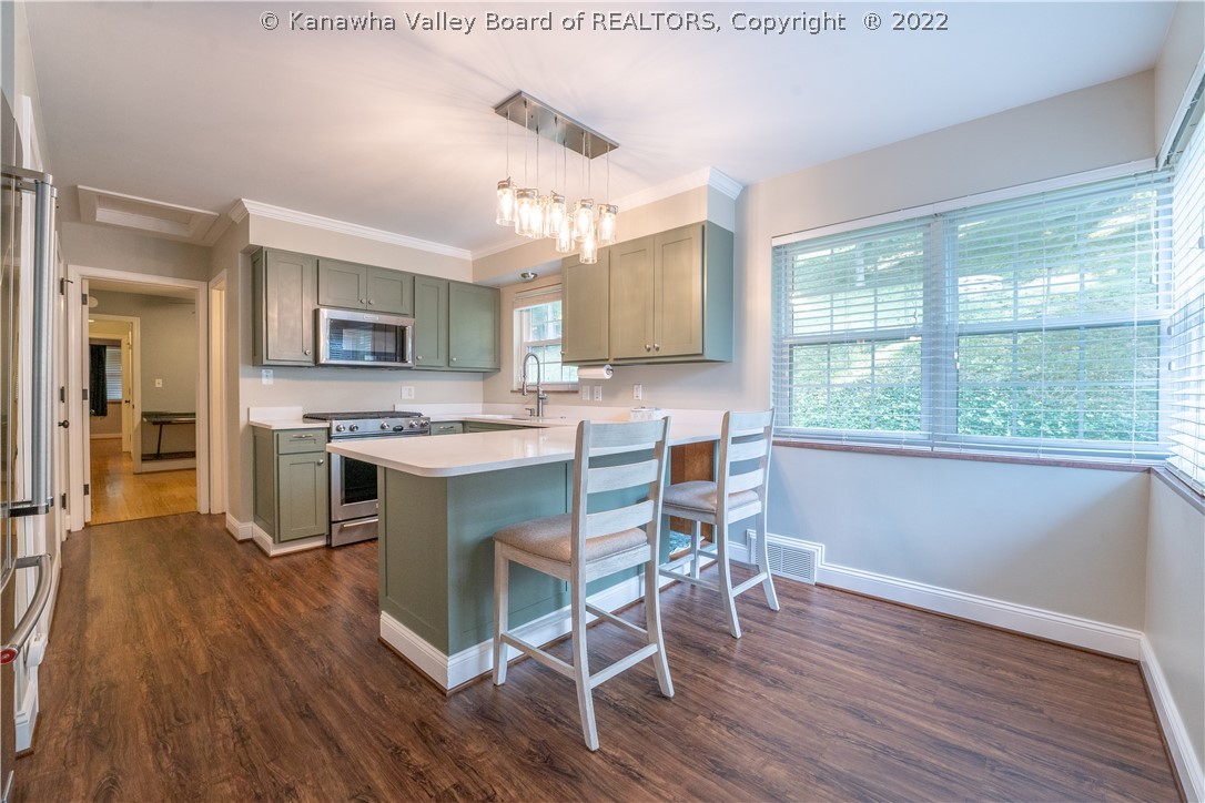 298 South Pinch Road Elkview, WV 25071 - Photo 9 of 24 Gallery Image 9