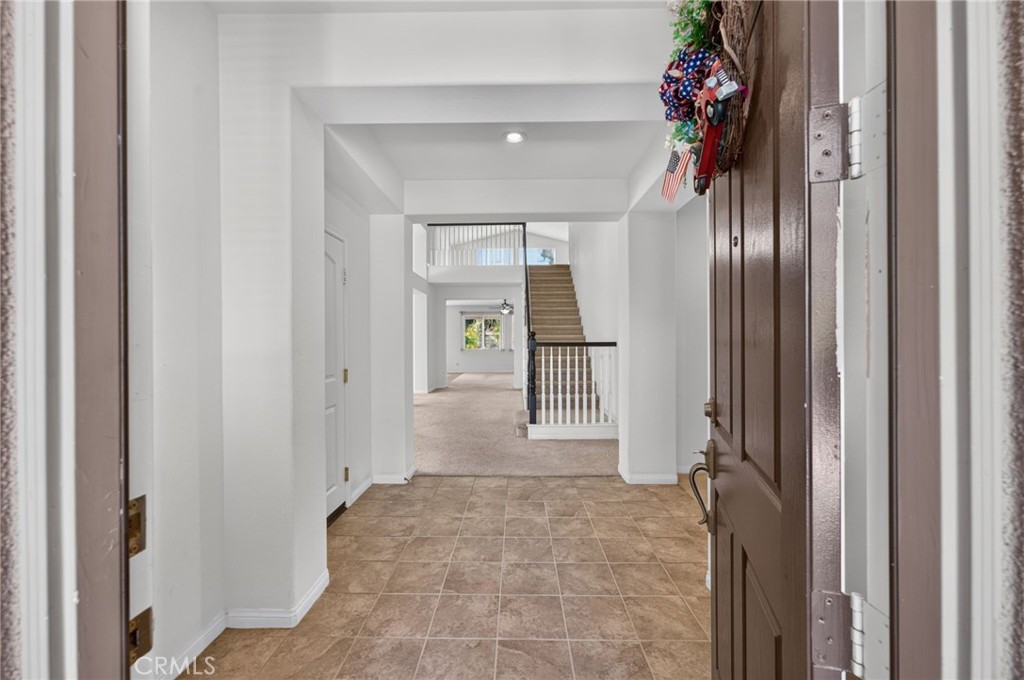 12687 Cathedral Ridge Way Riverside, CA 92503 - Photo 15 of 71