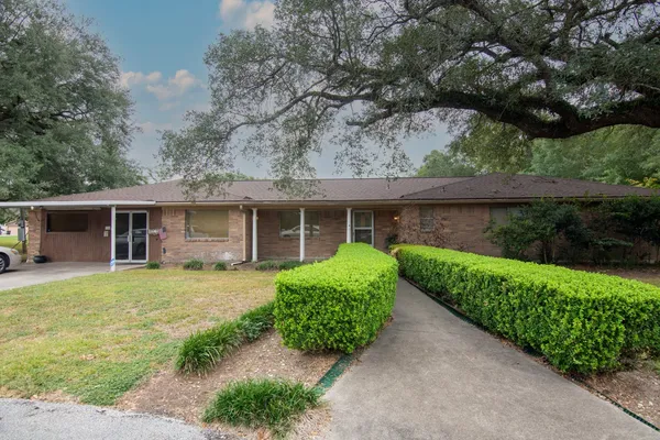 $1,495,000 | 8819 Dowdell Road, Tomball, TX 77375
