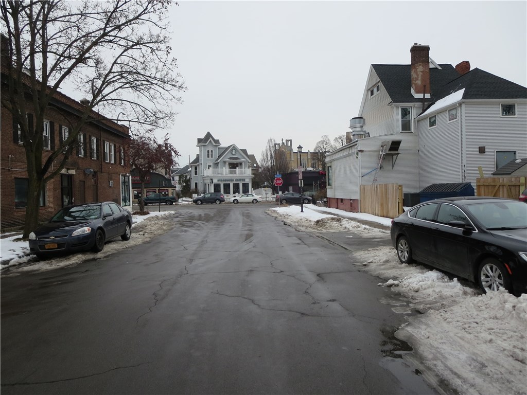 2 Sumner Park Rochester, NY 14607 - Photo 15 of 15