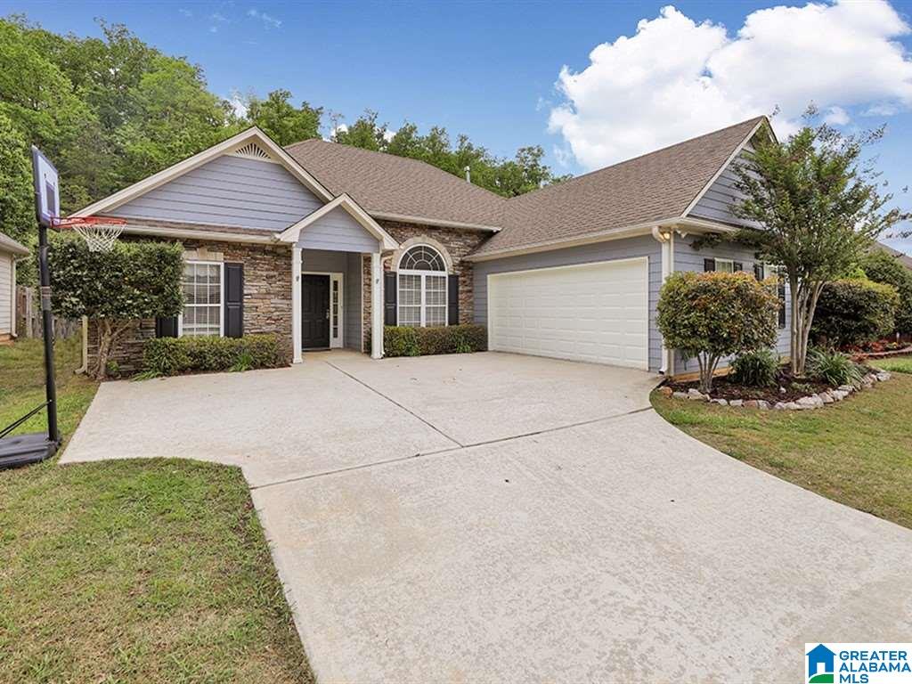 112 Cove Lane Pelham, AL 35124 - Photo 2 of 28