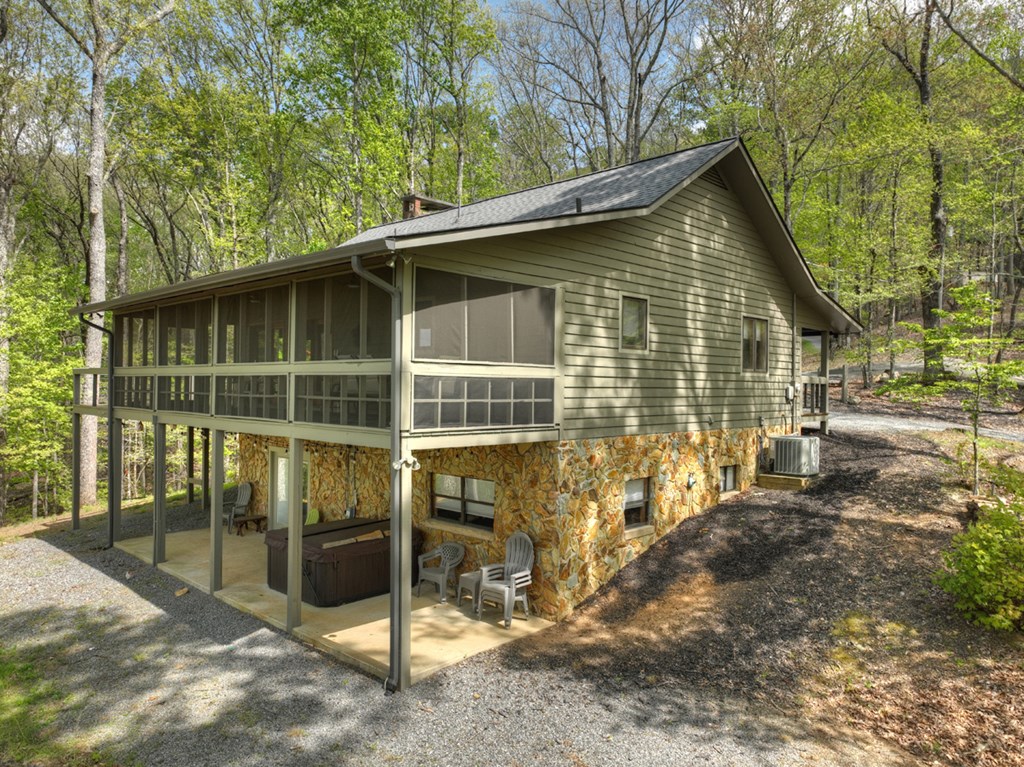 253 Green Ridge Mountain Blue Ridge, GA 30513 - Photo 23 of 59 Gallery Image 23