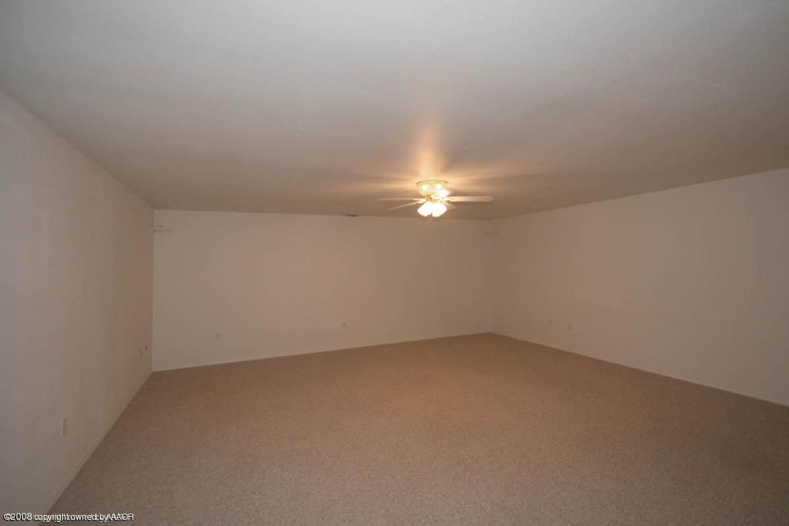 5601 Bushland Road Amarillo, TX 79119 - Photo 9 of 17 basement