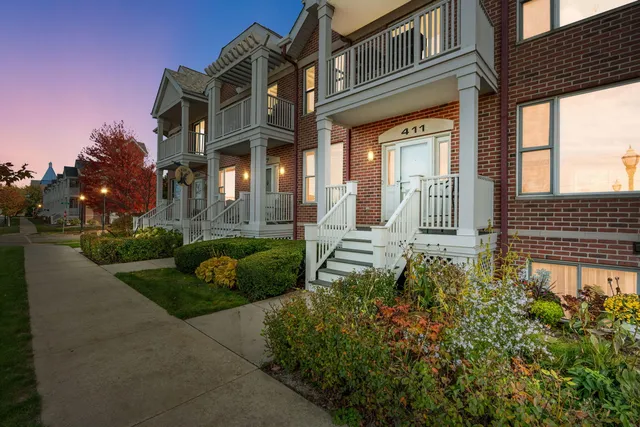 $529,000 | 411 54th Street, Kenosha, WI 53140