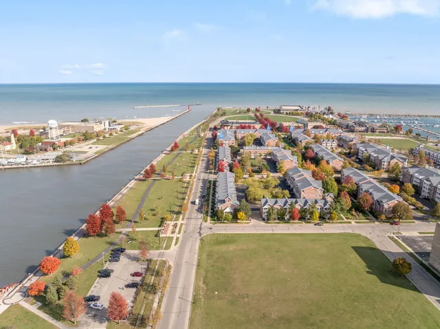 $529,000 | 411 54th Street, Kenosha, WI 53140