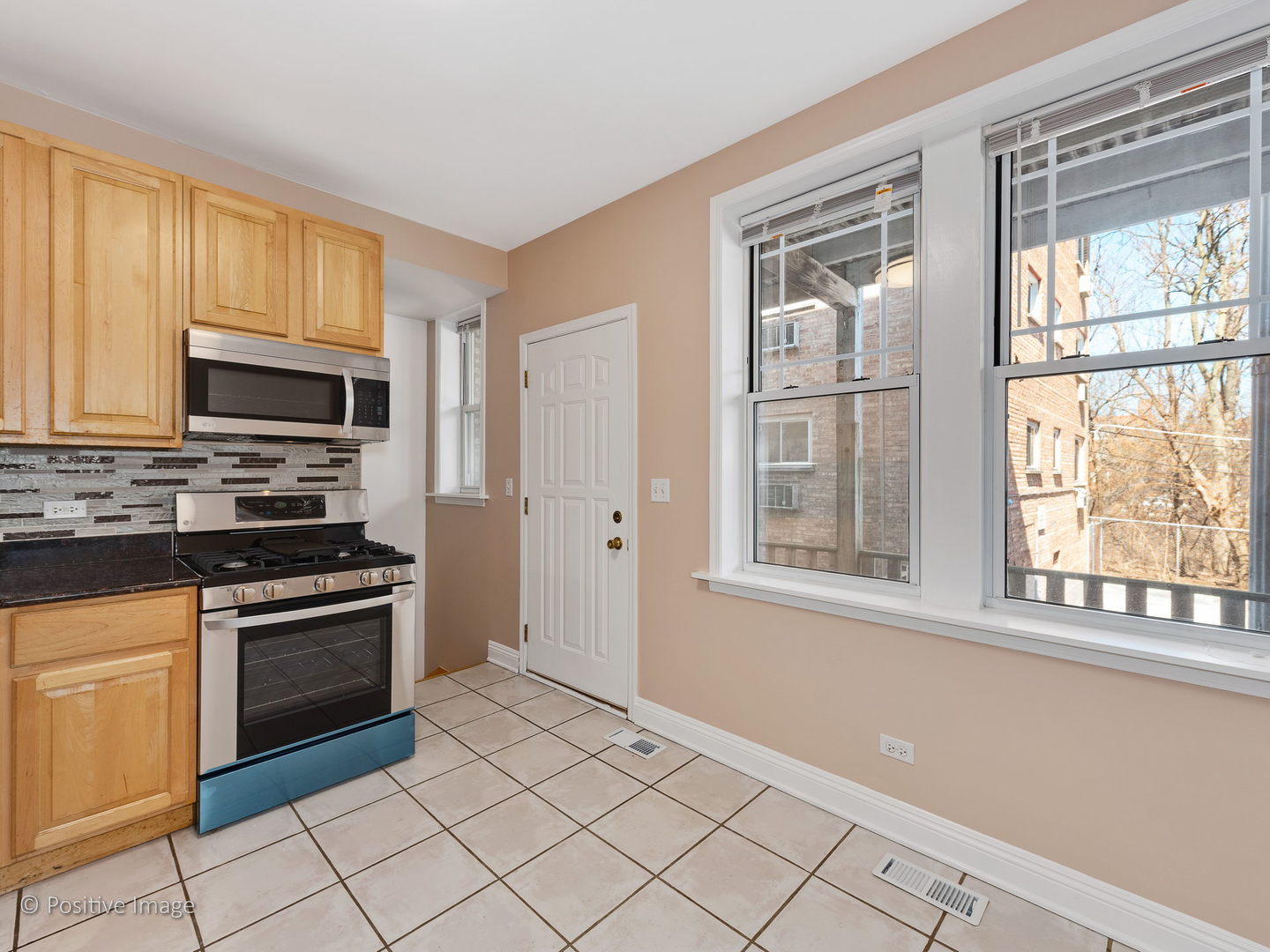 931 Brummel Street, Unit 103 Evanston, IL 60202 - Photo 11 of 22