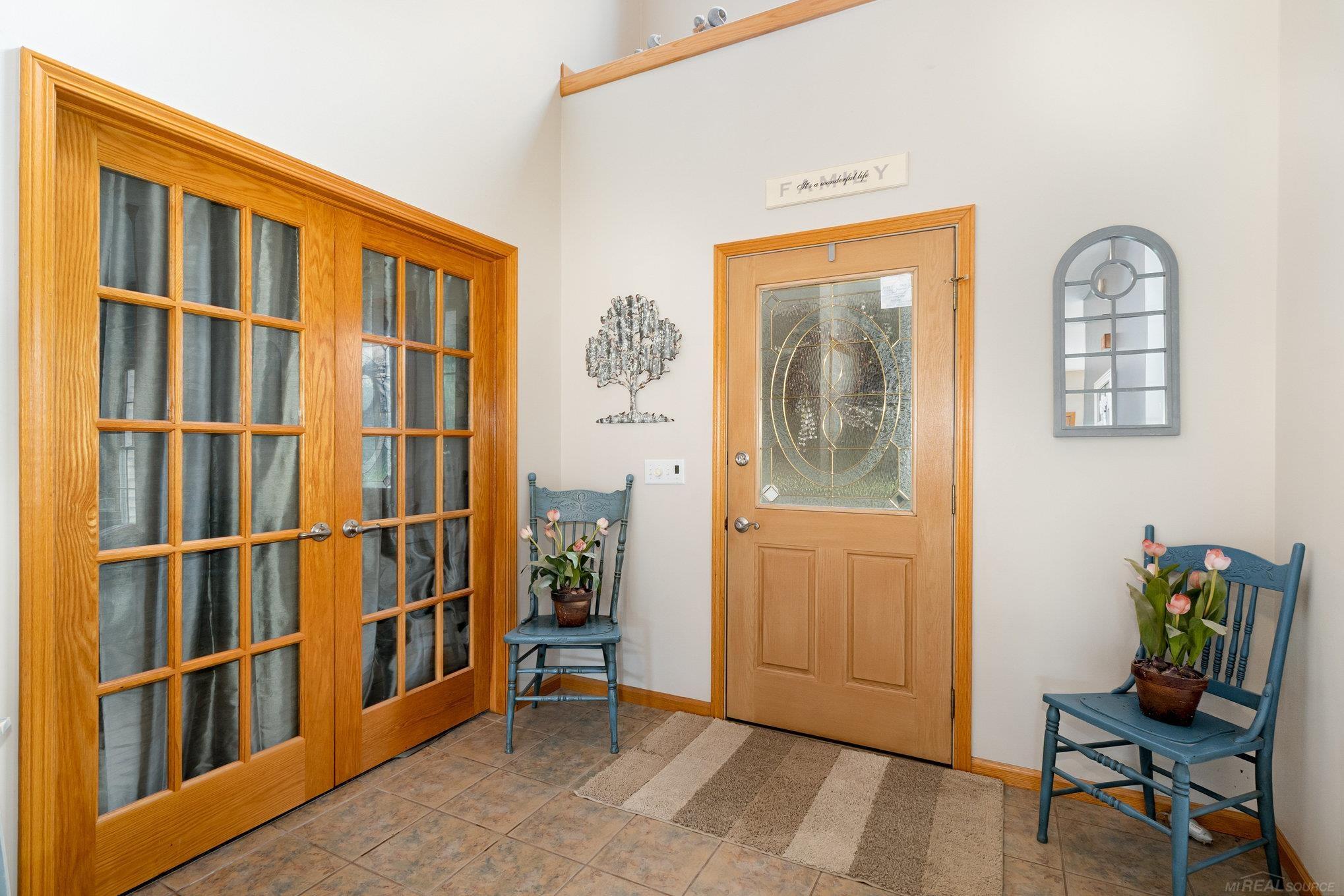 4270 Lone Road Freeland, MI 48623 - Photo 4 of 31