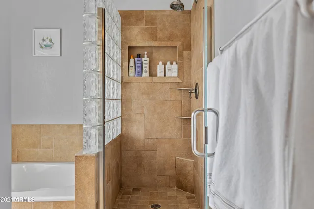 a view of walk in closet