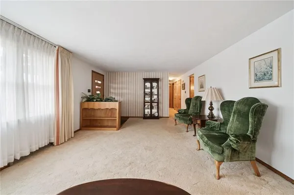 $235,000 | 107 Cristie Drive, Verona, PA 15147