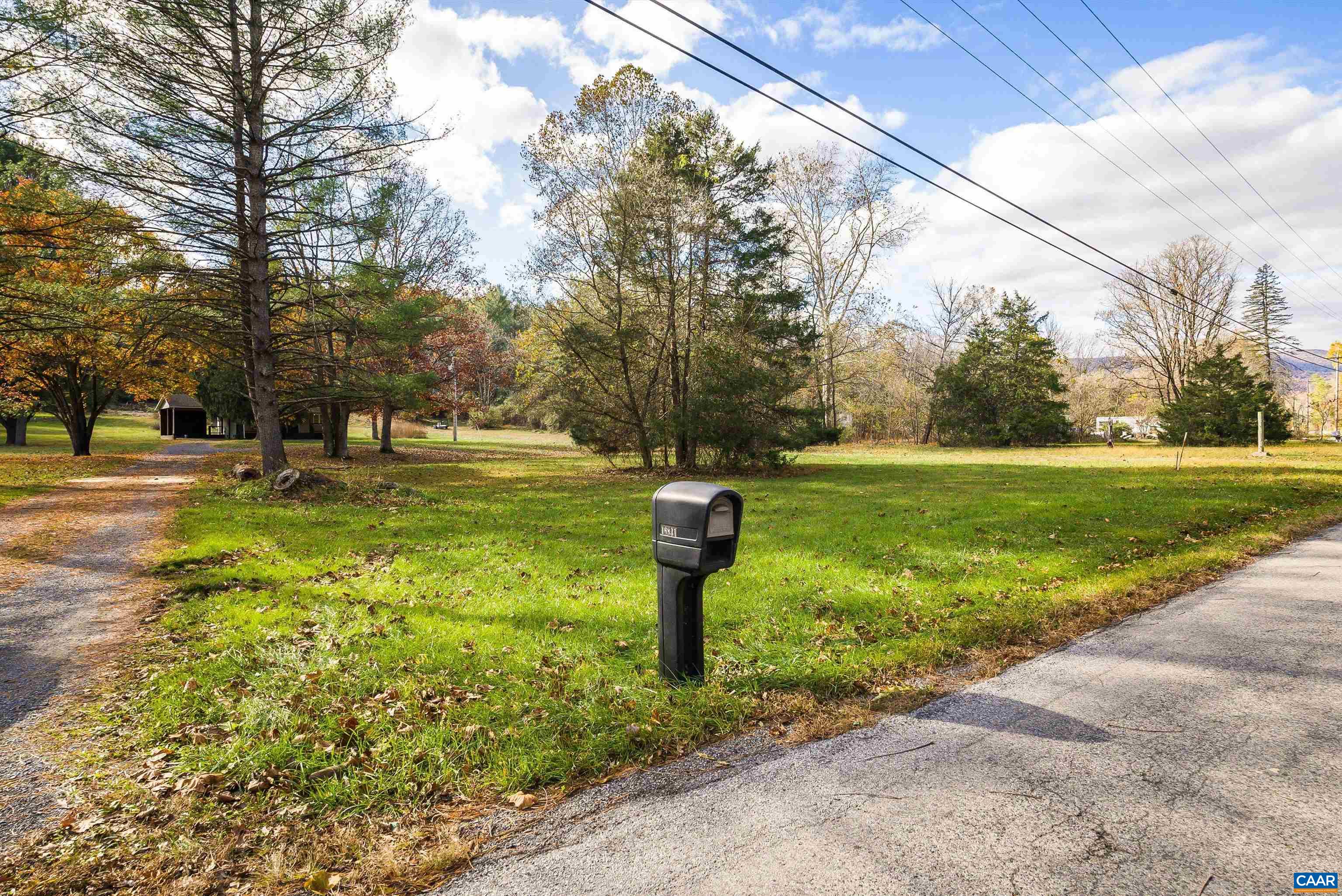 16831 Runions Creek Road Broadway, VA 22815 - Photo 3 of 44