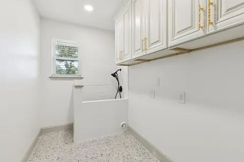 $825,000 | 11023 Marsh Lane, Dallas, TX 75229