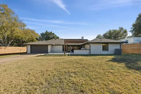 $825,000 | 11023 Marsh Lane, Dallas, TX 75229