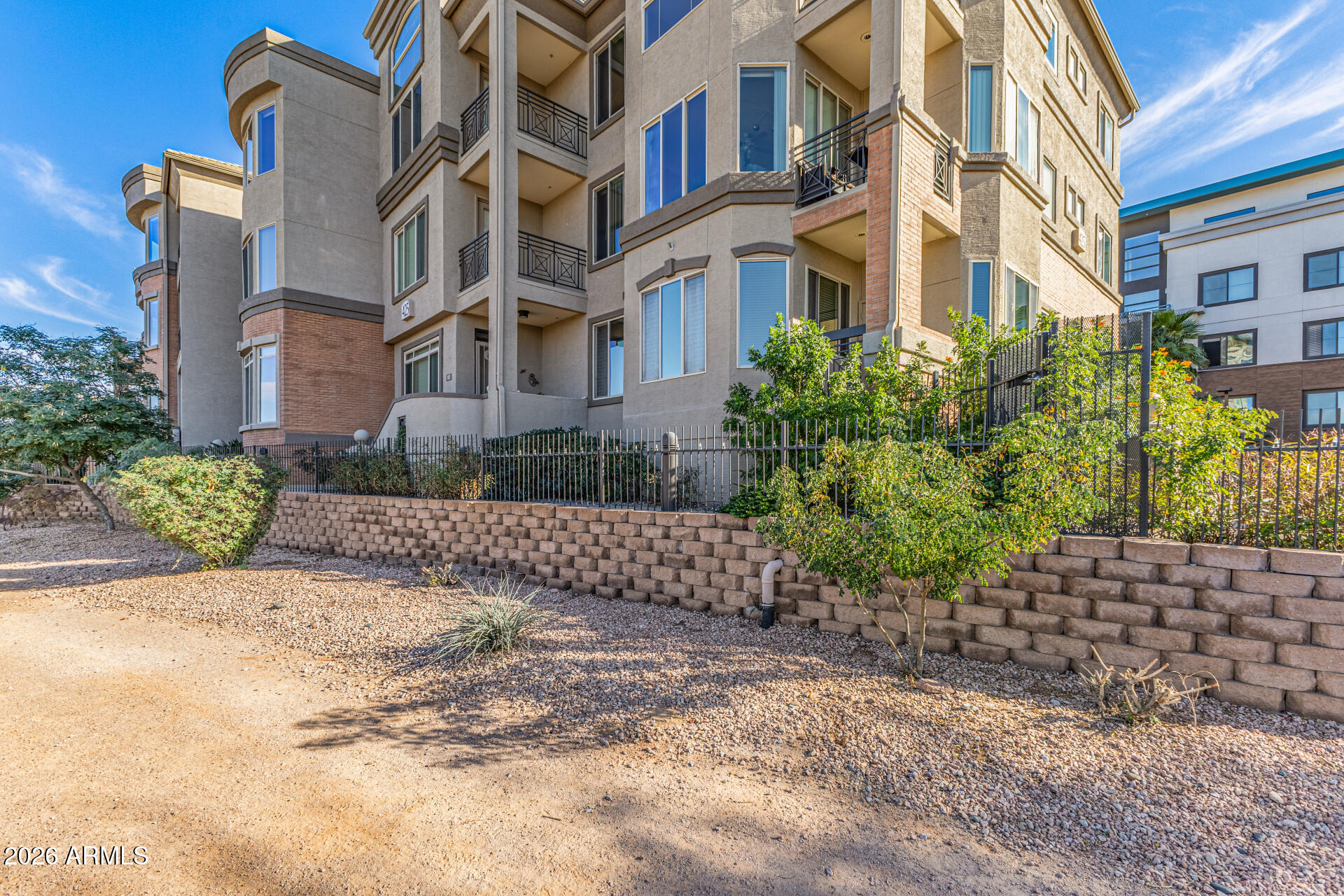 425 West Rio Salado Parkway, Unit 101 Tempe, AZ 85281 - Photo 29 of 33 a view of a building with a yard